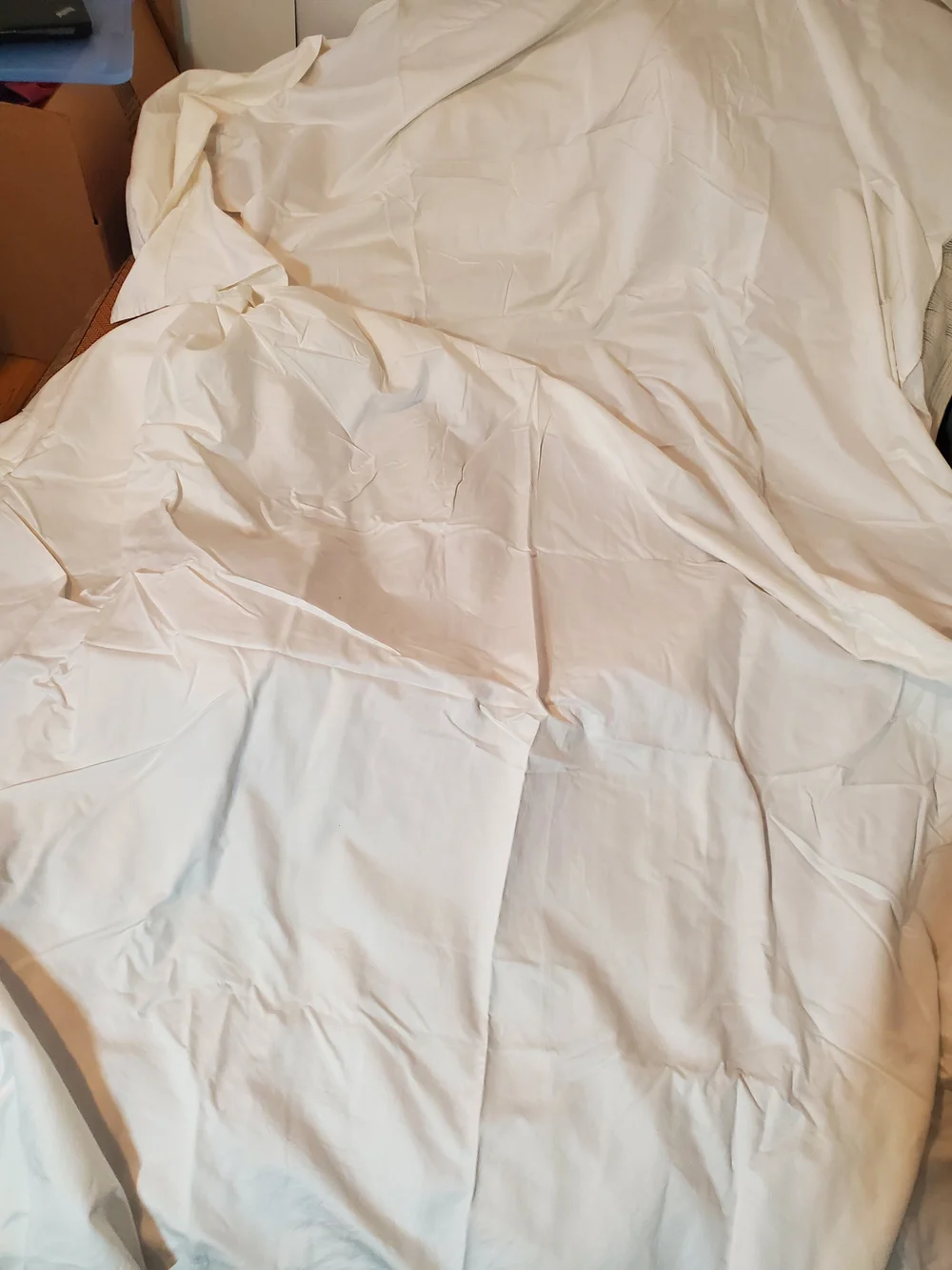 Hudson Park Full Size White Cotton Bedding Lot - 4 Mattress Covers, 1 Sheet, 7 P